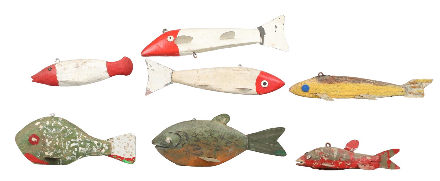 (7) American folk art fish decoys,