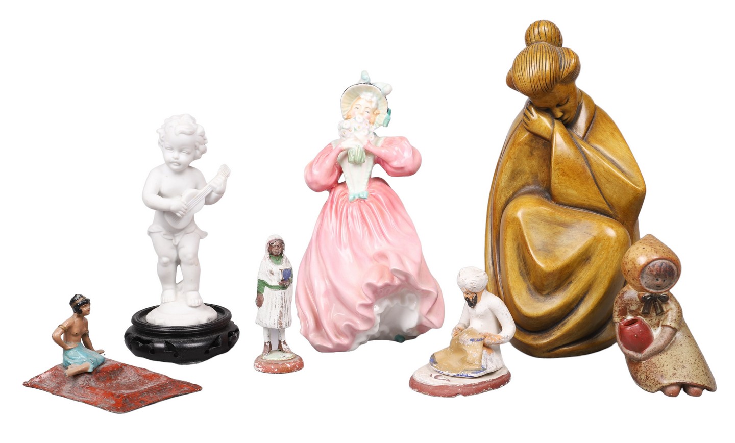  7 Figurines c o Royal Doulton 2e0a69