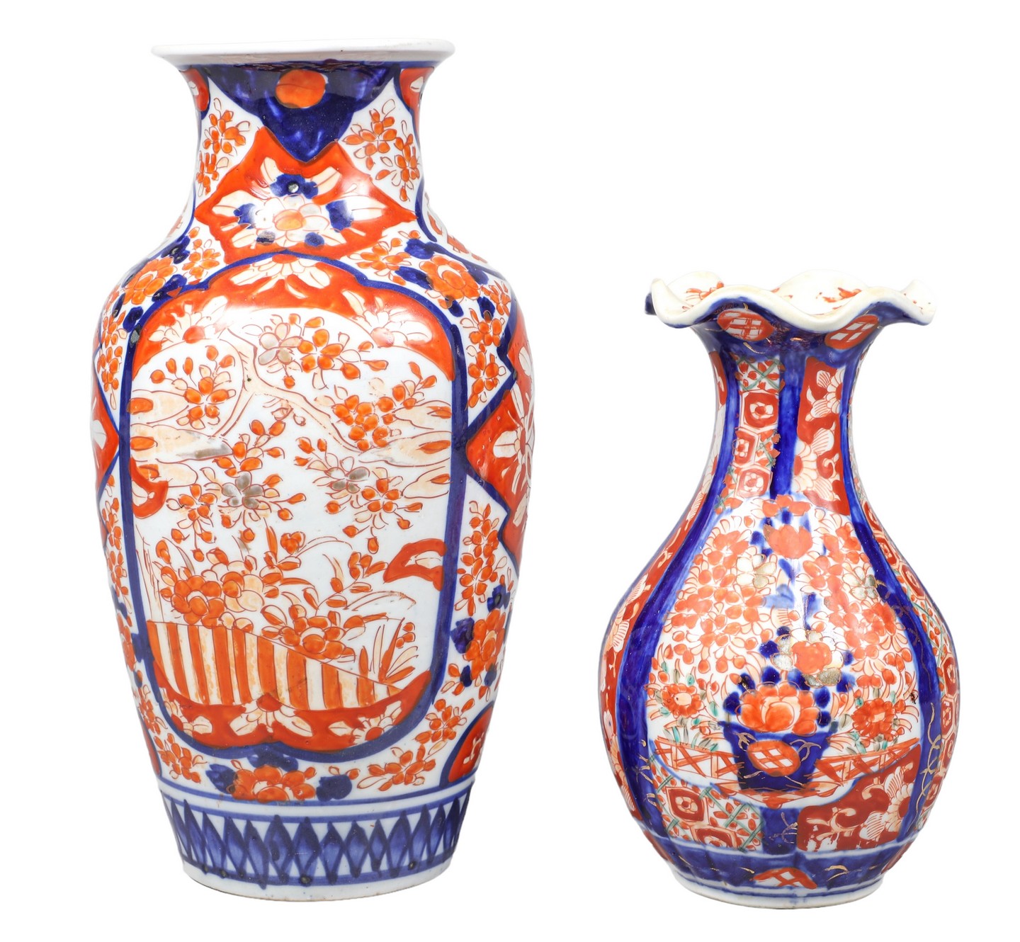 (2) Japanese Imari porcelain vases,