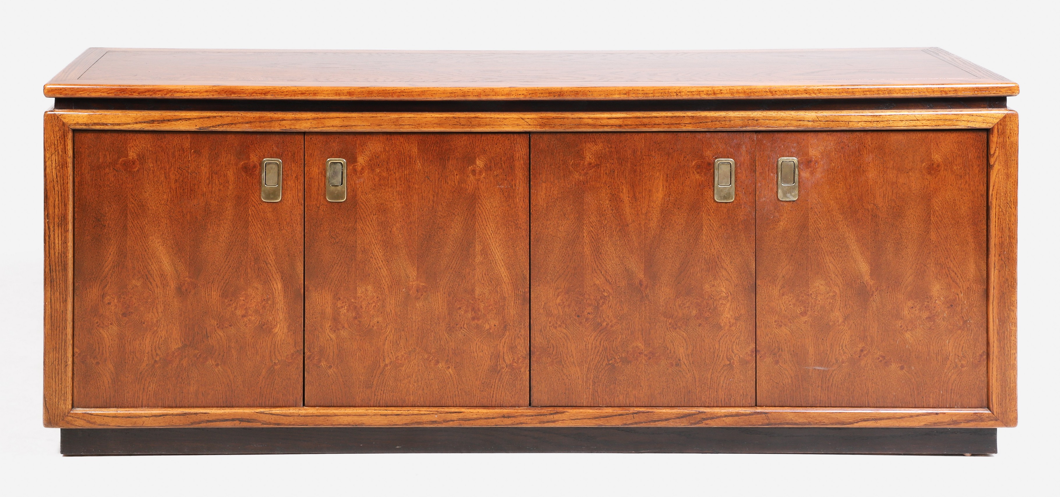 Century oak sideboard, 4 doors