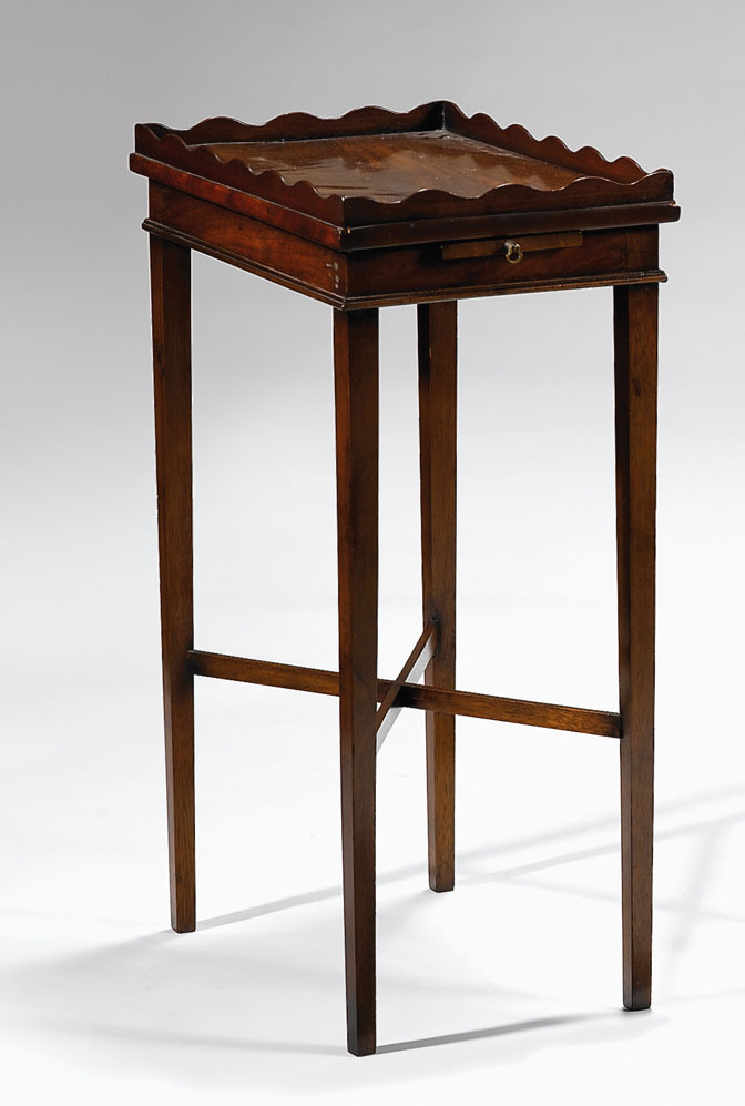 George III mahogany side table 49ac4