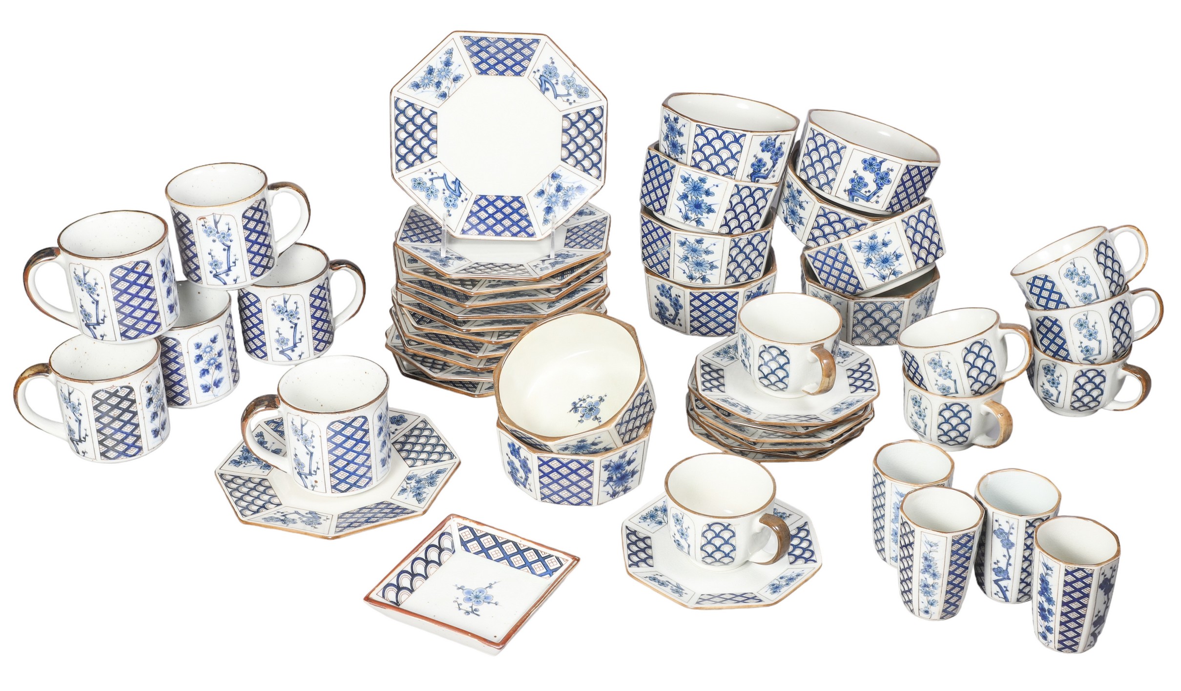 Stoneware luncheon set in Asian 2e0bc3