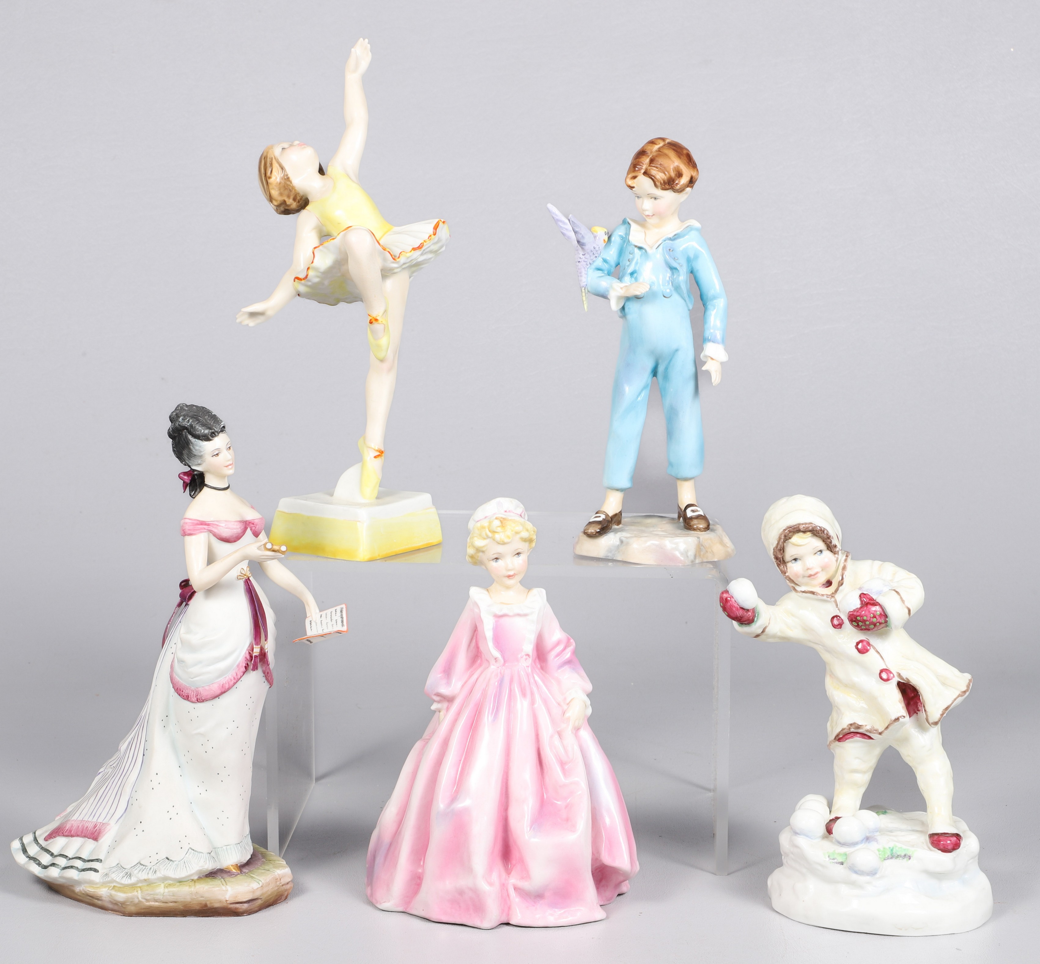  5 Royal Worcester porcelain figurines  2e0bc6