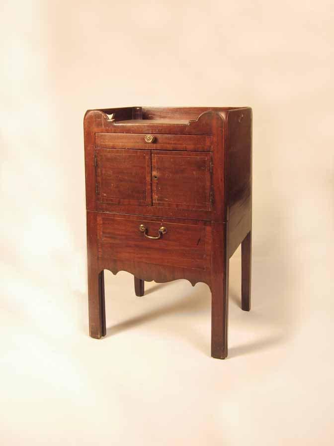 George III mahogany bedside table 49ad3