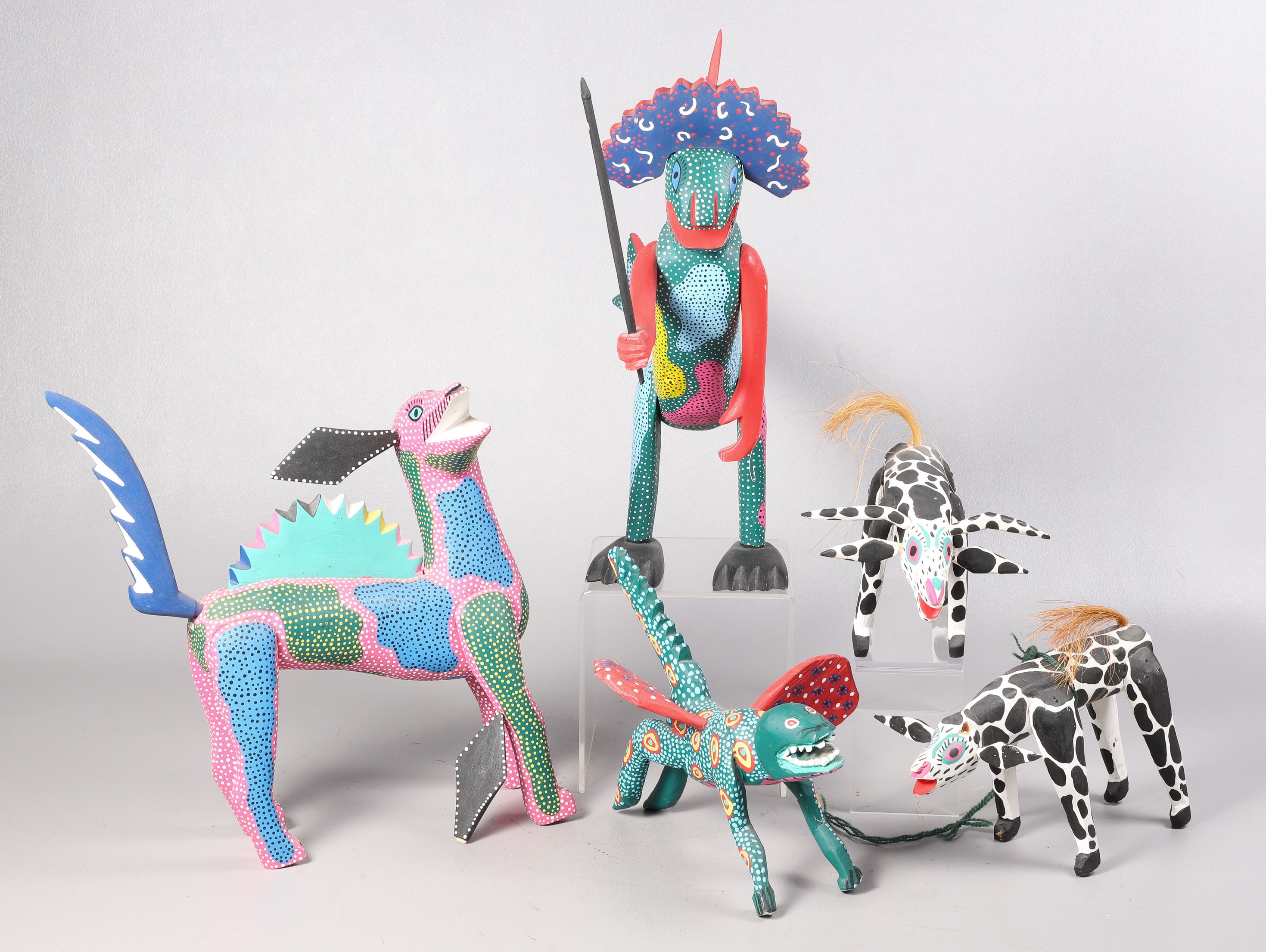 Grouping of Mexican alebrije some 2e0c65