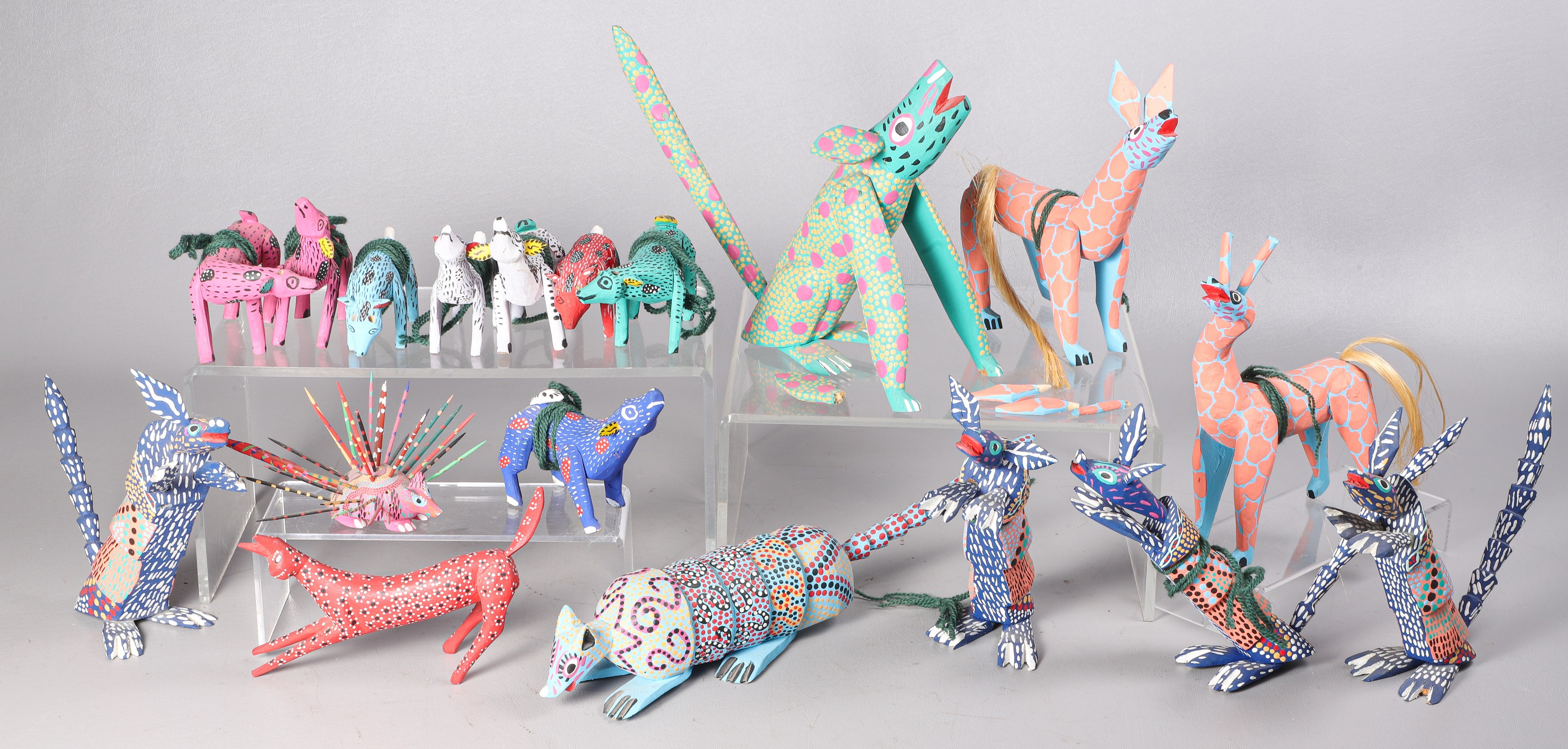 Grouping of Mexican alebrije some 2e0c67