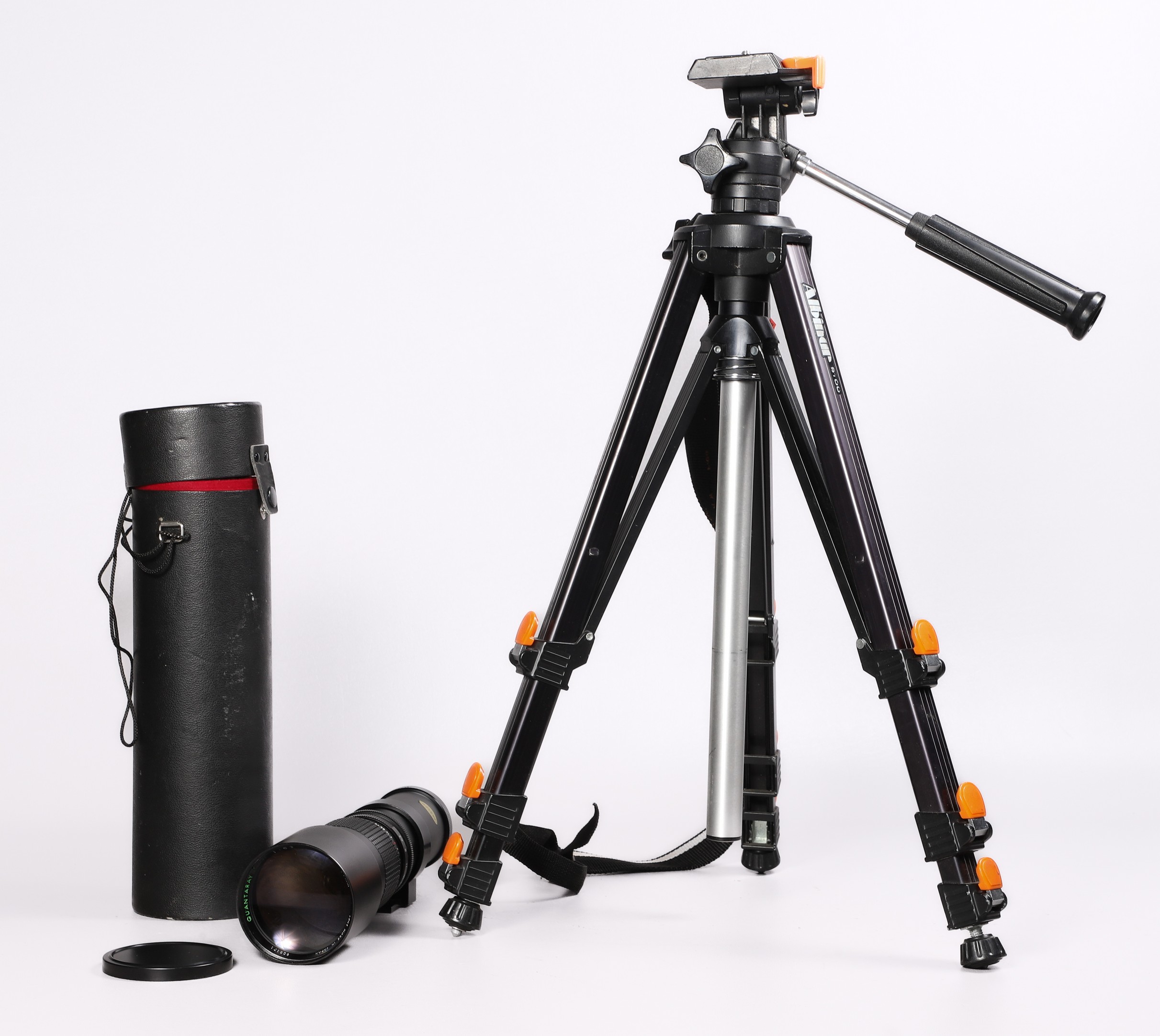 Camera lens & tripod, c/o Quantaray