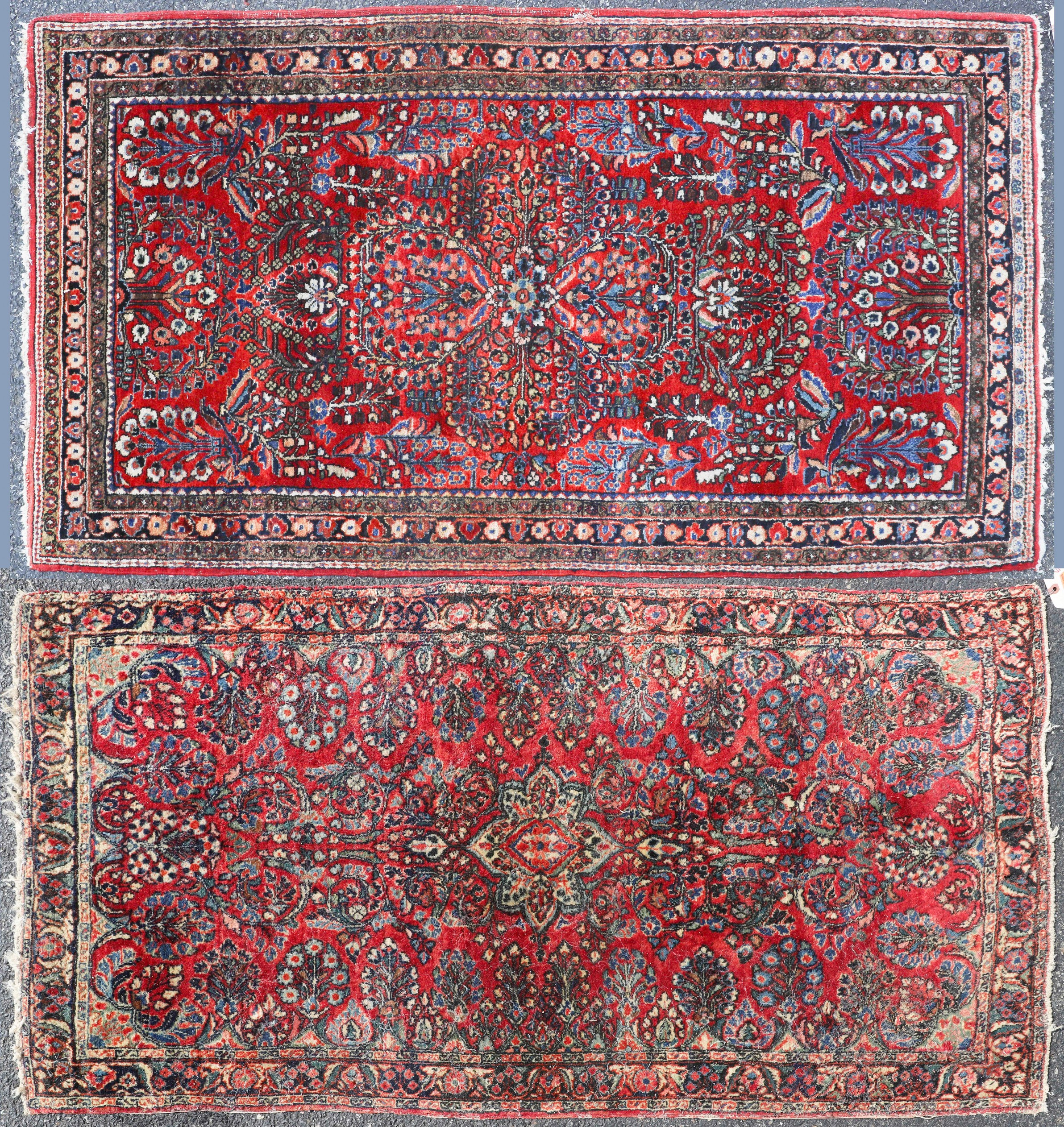  2 Sarouk Throw rugs 2 7 X 4 9  2e0fa9