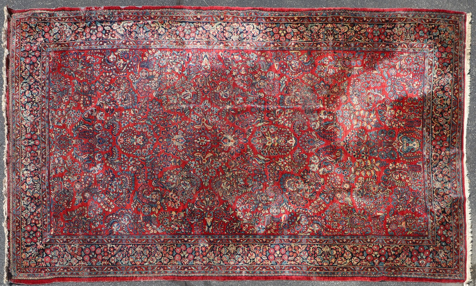 9'9" X 18'11"Sarouk Carpet, please