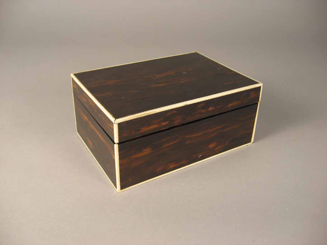 Macassar ebony ivory strung humidor 49b2d