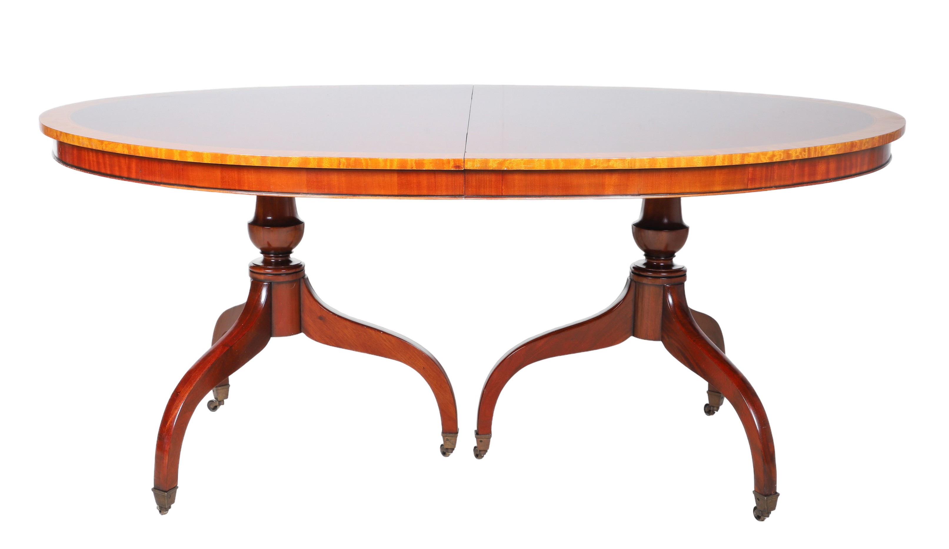 Federal style mahogany dining table,