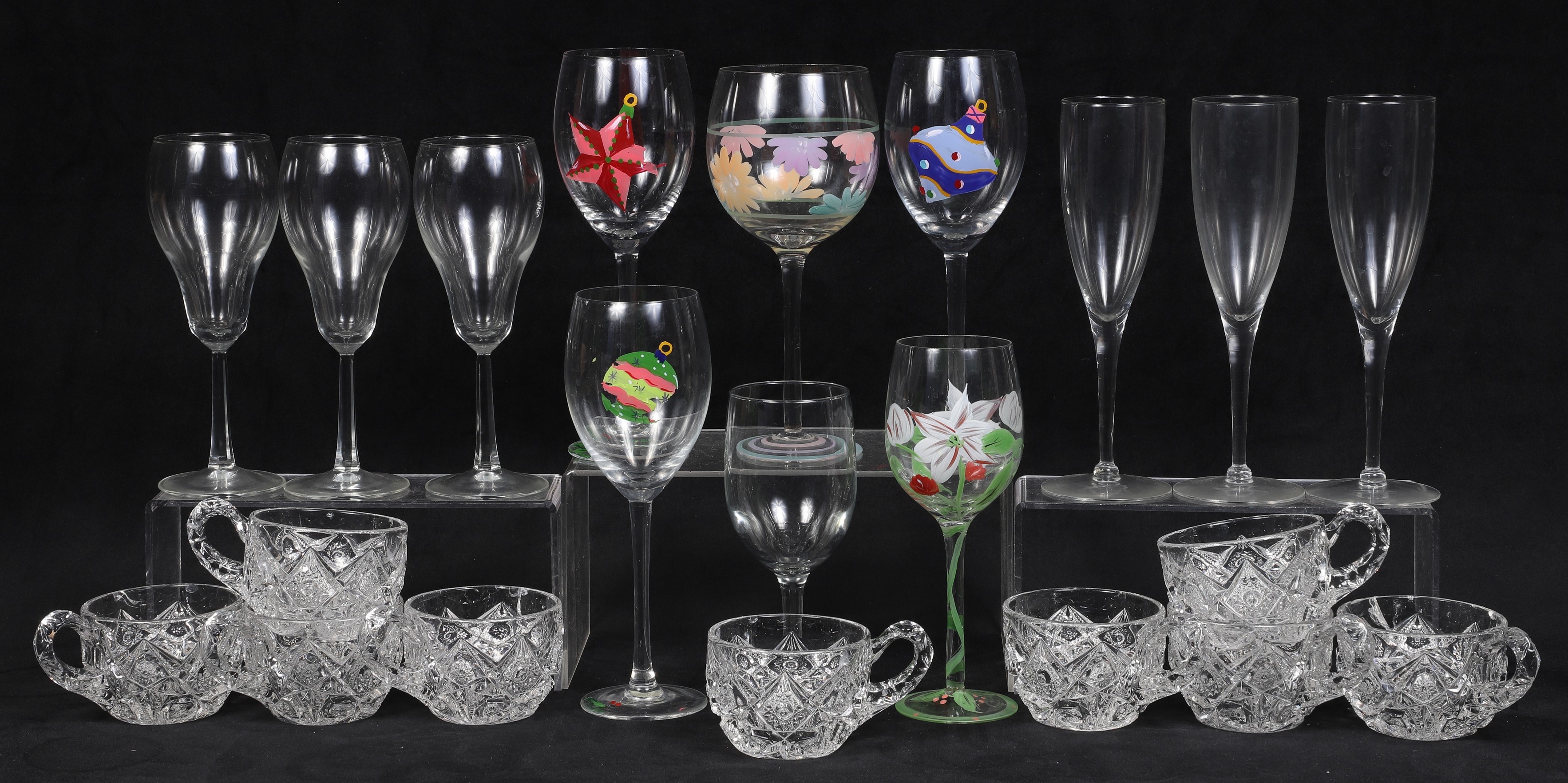  23 Pcs glassware including  2e1335