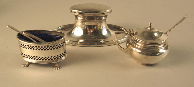 Group of three English sterling 49b8d