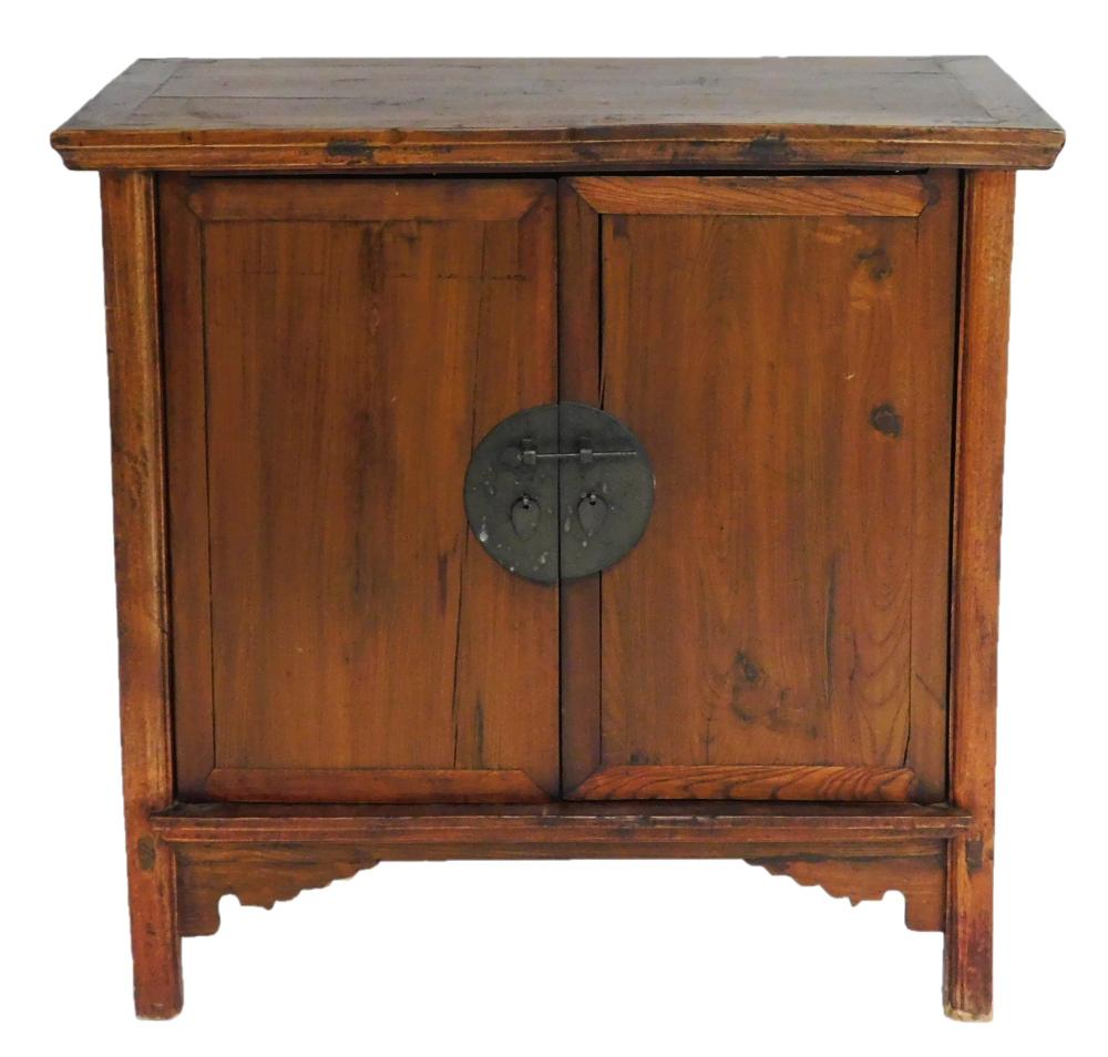 ASIAN CHINESE CABINET 20TH C  2def1c