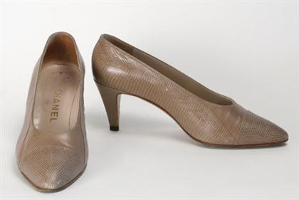 Chanel taupe pumps Spectator 49834