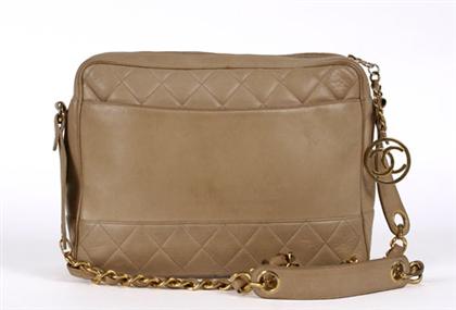 Chanel pale beige leather camera 49885