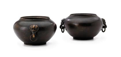 Fine pair of Chinese bronze incense 498d0