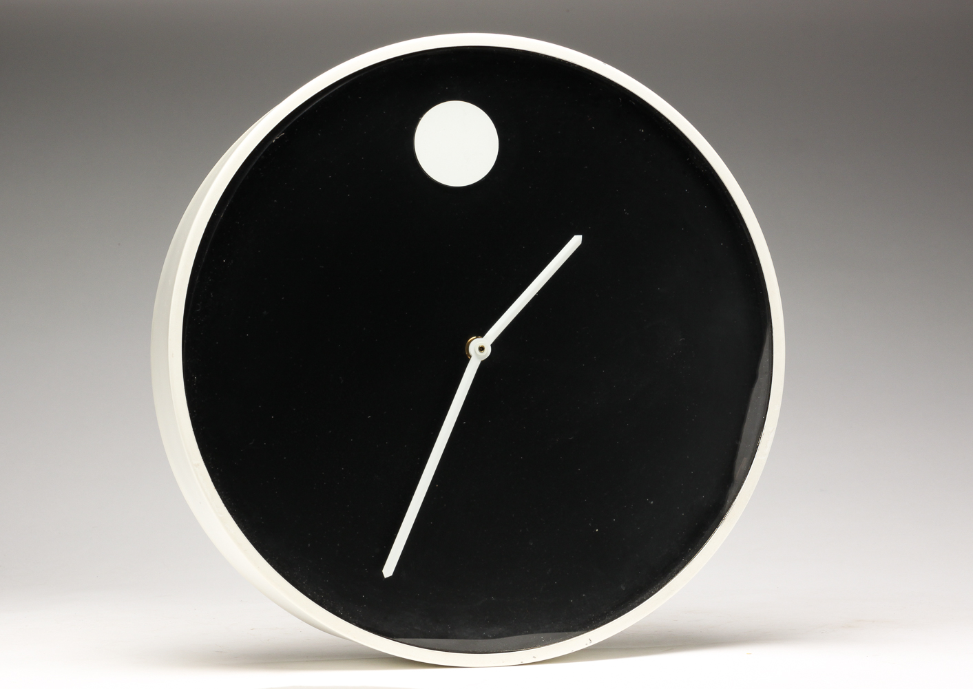 HOWARD MILLER "MUSEUM WALL CLOCK".