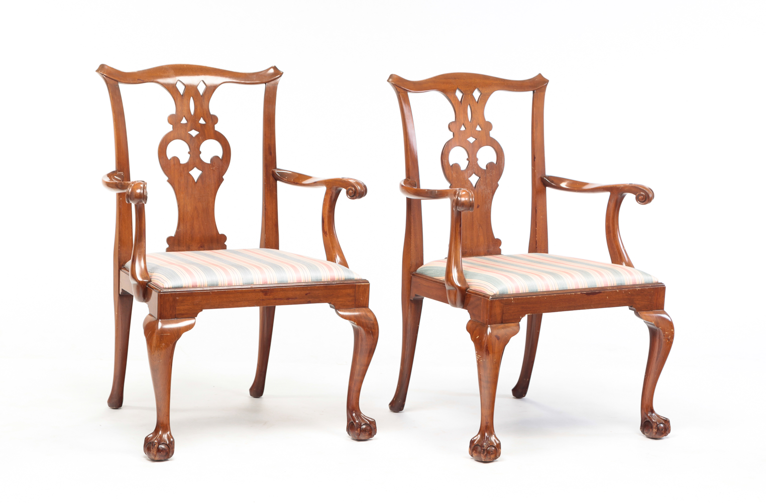 A PAIR OF AMERICAN CHIPPENDALE 2df8ff
