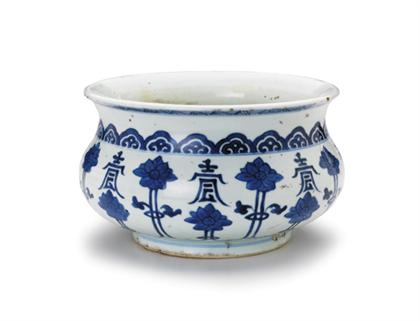 Chinese blue and white bowl, blue