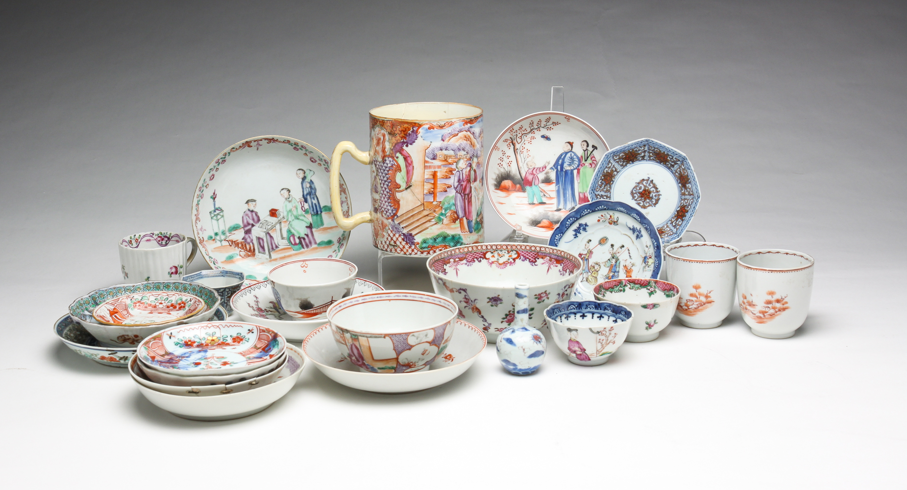 GROUP OF CHINESE EXPORT. Late 18th-19th