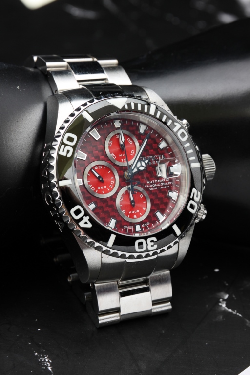 MENS INVICTA PRO DIVER MODEL 1070.