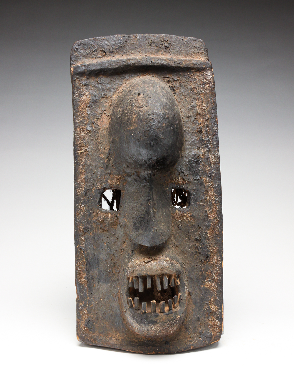 AFRICAN WOODEN MASK. First half 20th