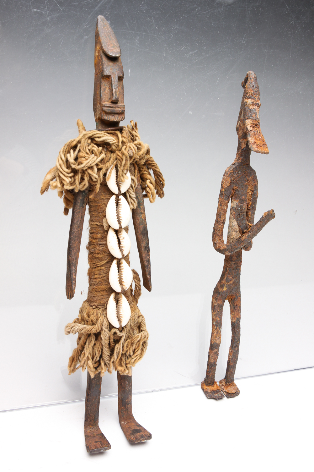 TWO AFRICAN WROUGHT IRON FIGURES  2dfa59