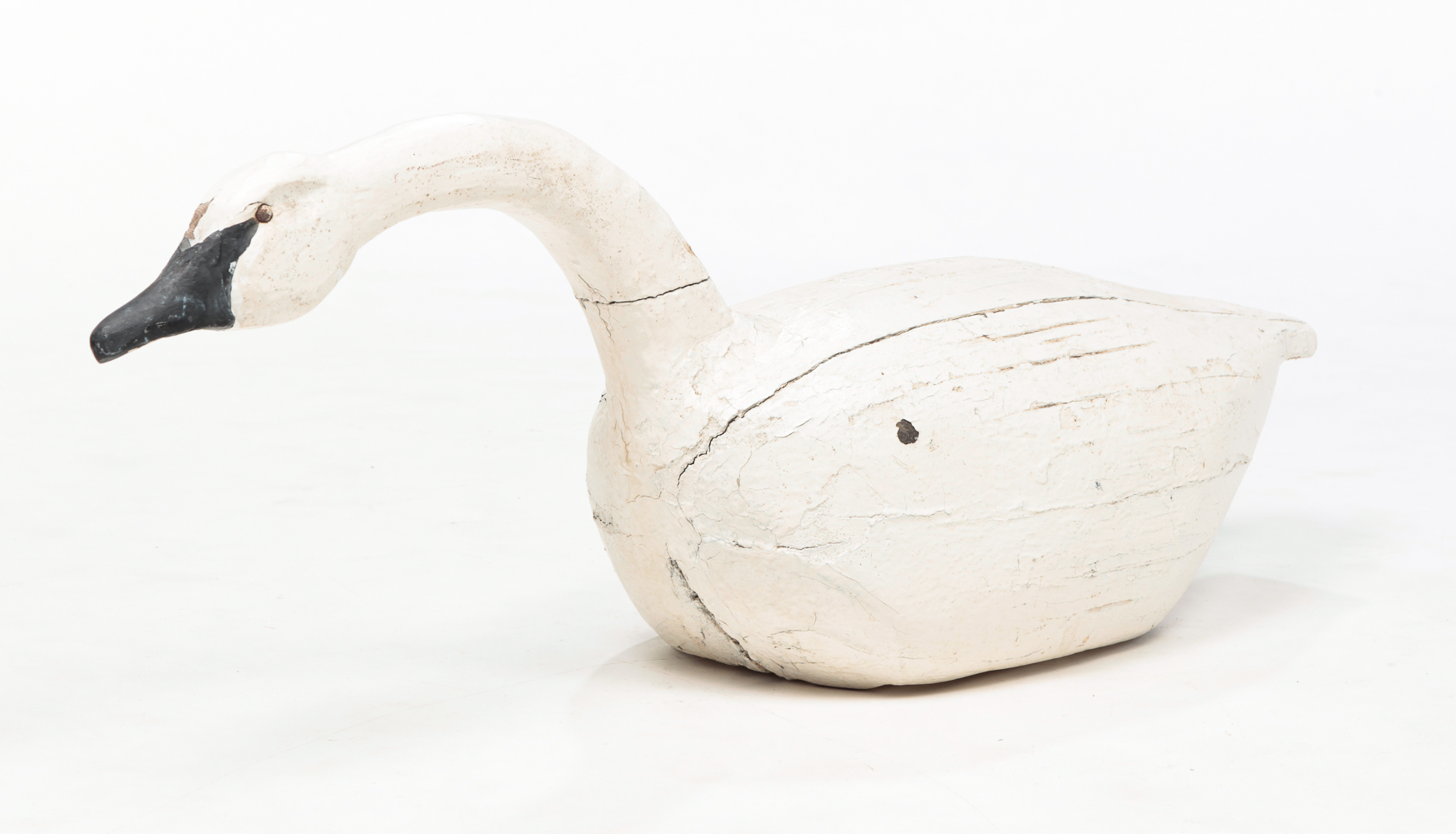 AMERICAN SWAN CARVING. First half-20th