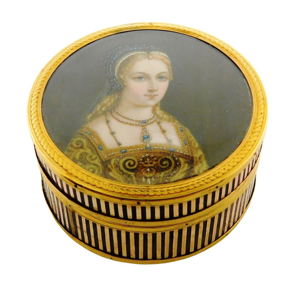 ROUND TORTOISESHELL BOX MOUNTED 2e269d