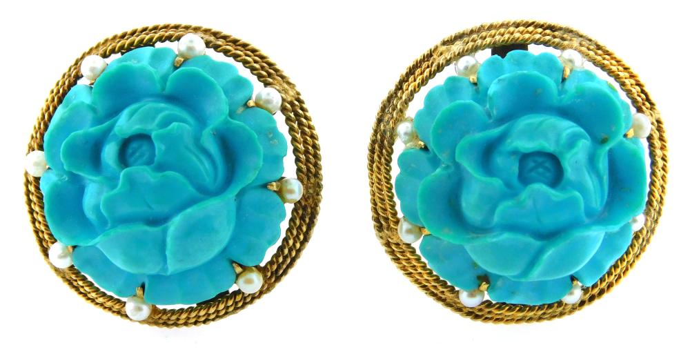 JEWELRY PAIR OF 14K CARVED TURQUOISE 2e2772