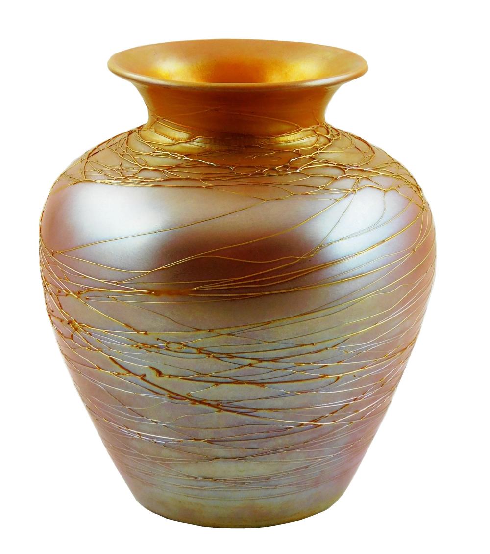  ART GLASS DURAND ART GLASS VASE  2e2a61