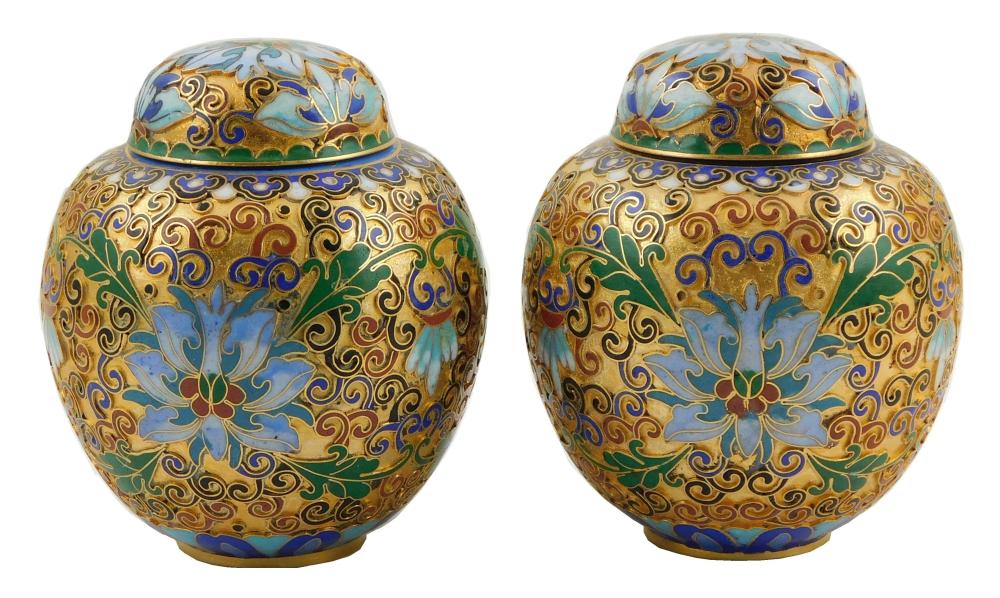 ASIAN PAIR OF CLOISONNE GINGER 2e2a63