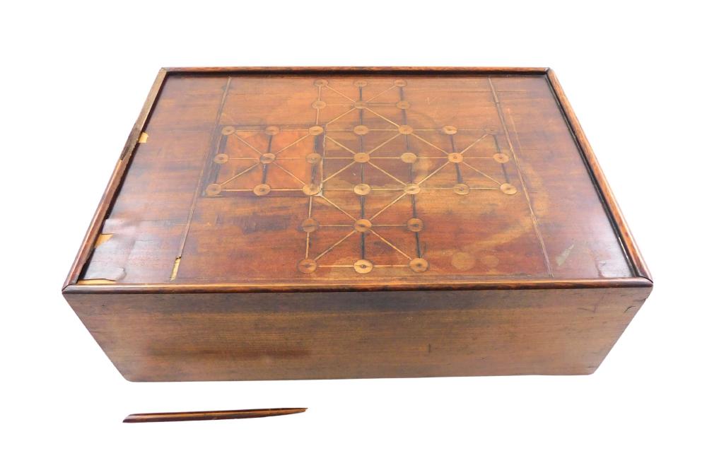 FRENCH GAME BOX, INLAID PARQUETRY,