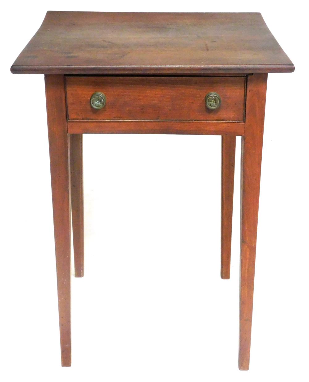 HEPPLEWHITE SIDE TABLE, AMERICAN LATE