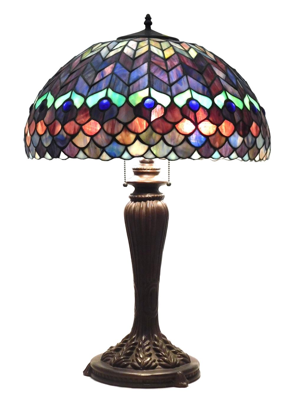 LAMP: LEADED GLASS TABLE LAMP,