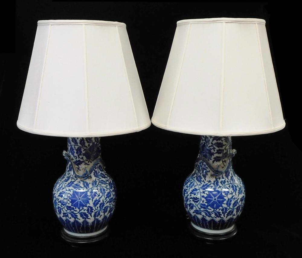 LAMP PAIR CHINESE GUGLET FORM 2e2cef