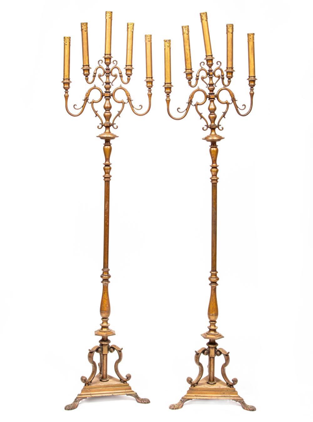 PAIR OF CONTINENTAL PATINATED BRASS 2e319b