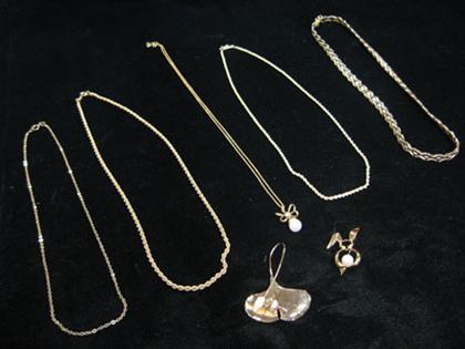 Group of assorted 14 karat gold