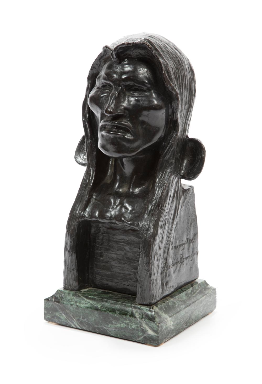 PATINATED BRONZE BUST OF THE SAVAGE Patinated 2e35a4