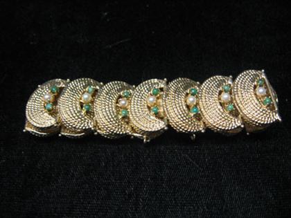 Flexible 14 karat yellow gold bracelet 49f10