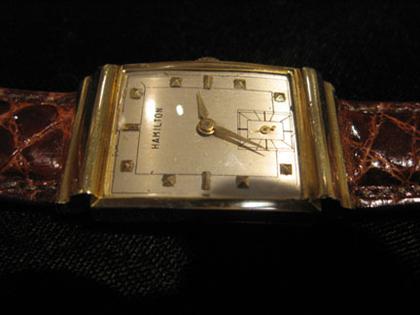 Gentlemans Hamilton wristwatch    Gordon