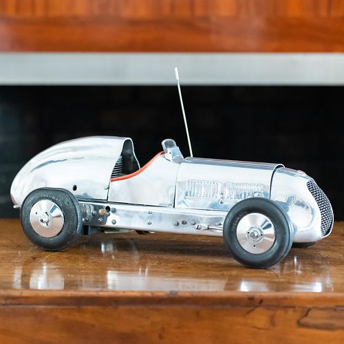 MINIATURE MERCEDES BENZ CHROME 2e3b0a