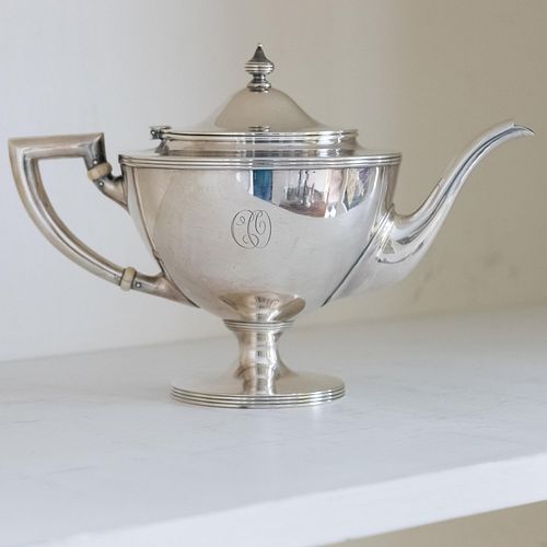 TIFFANY SILVER TEAPOTMarked Sterling  2e3b9f