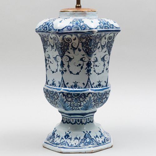 DELFT BLUE AND WHITE JAR MOUNTED 2e3bca