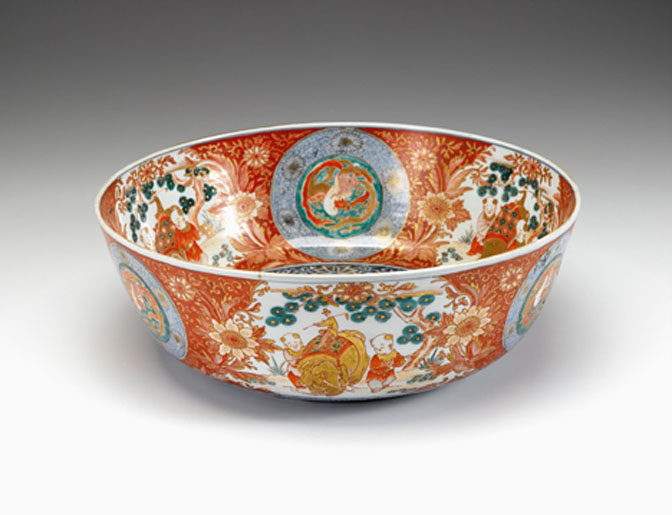 Large Japanese Imari bowl 19th 49bb7