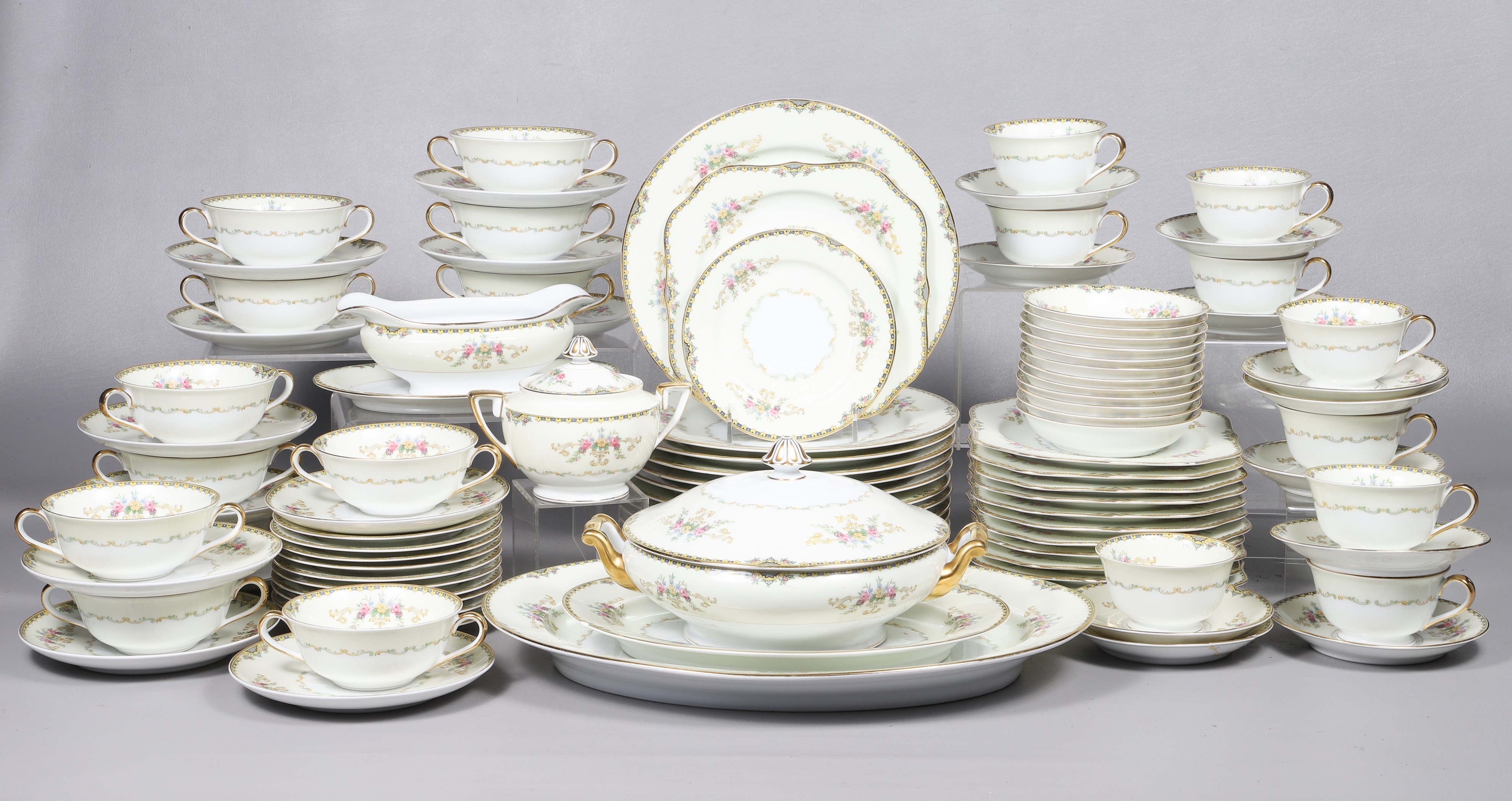 (96) Pcs Noritake porcelain dinnerware,