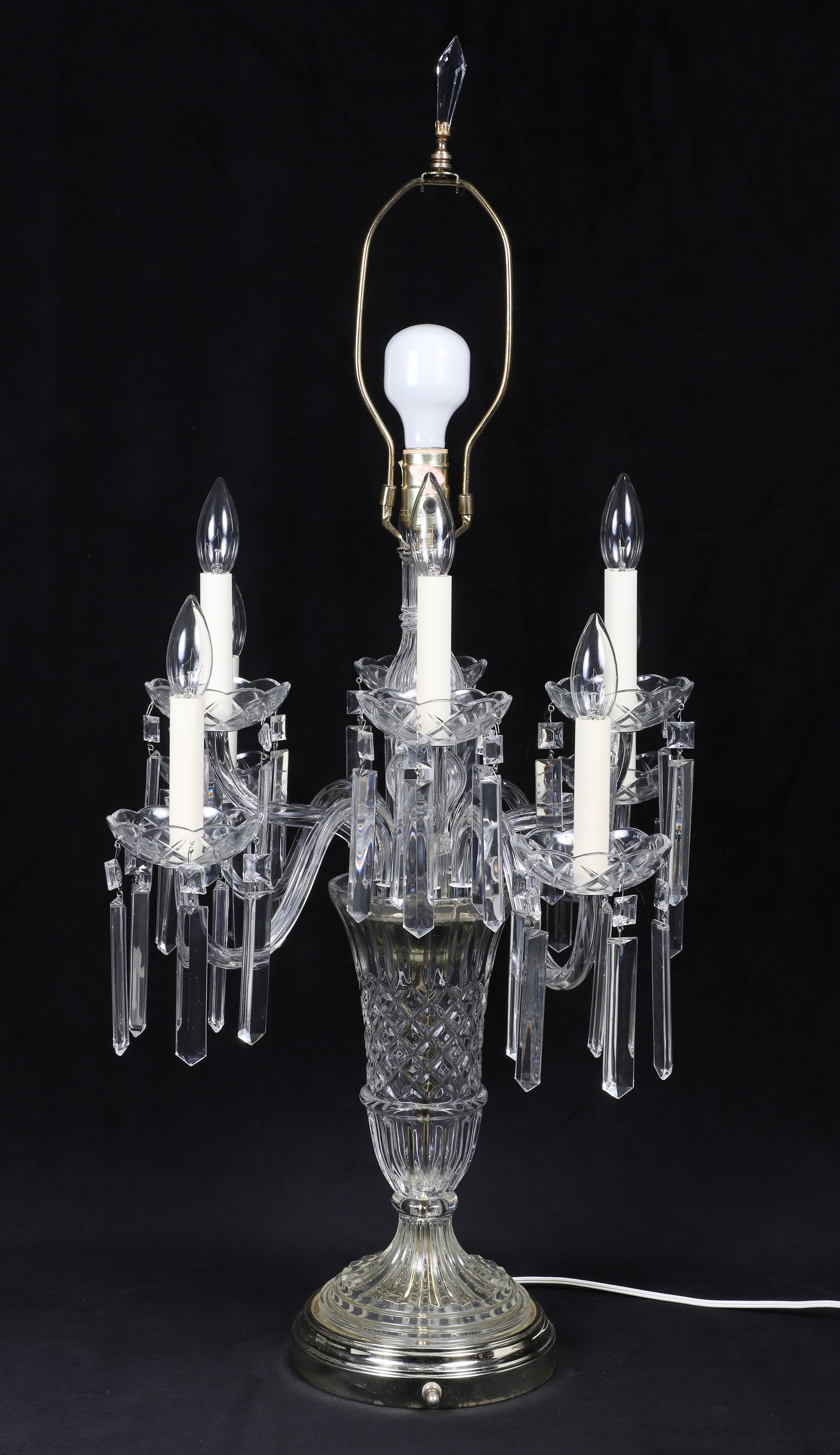Cut glass candelabra table lamp with