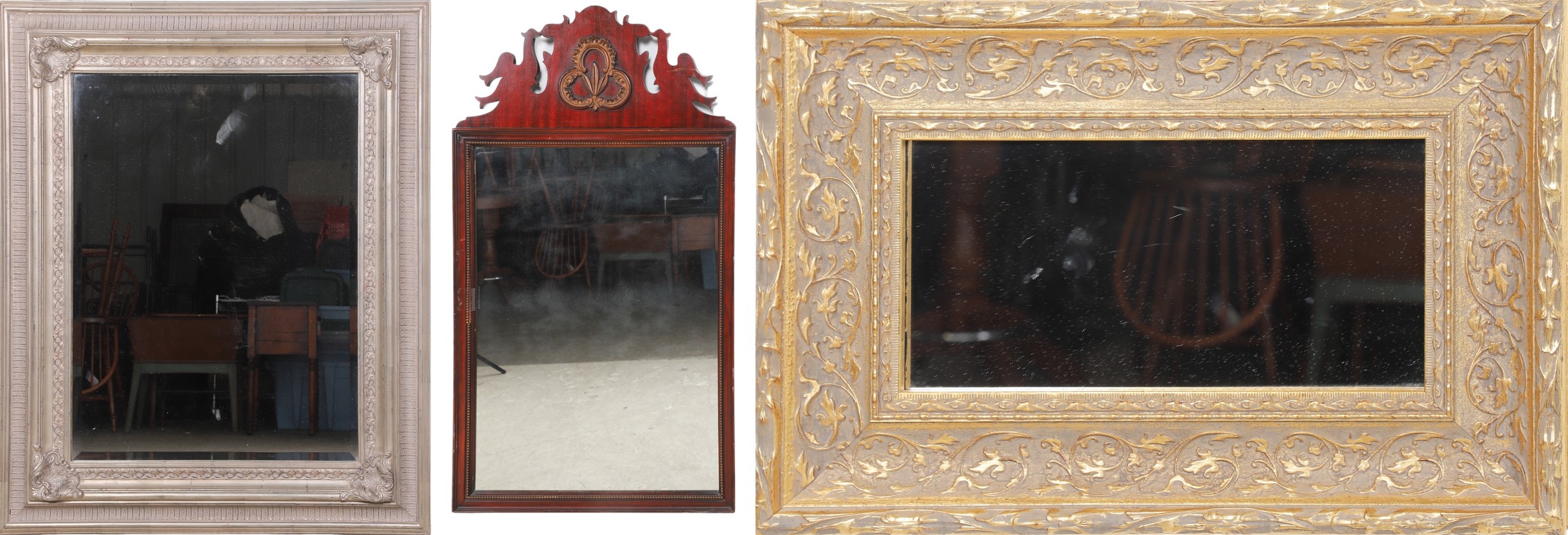  3 Decorative hanging wall mirrors  2e1665