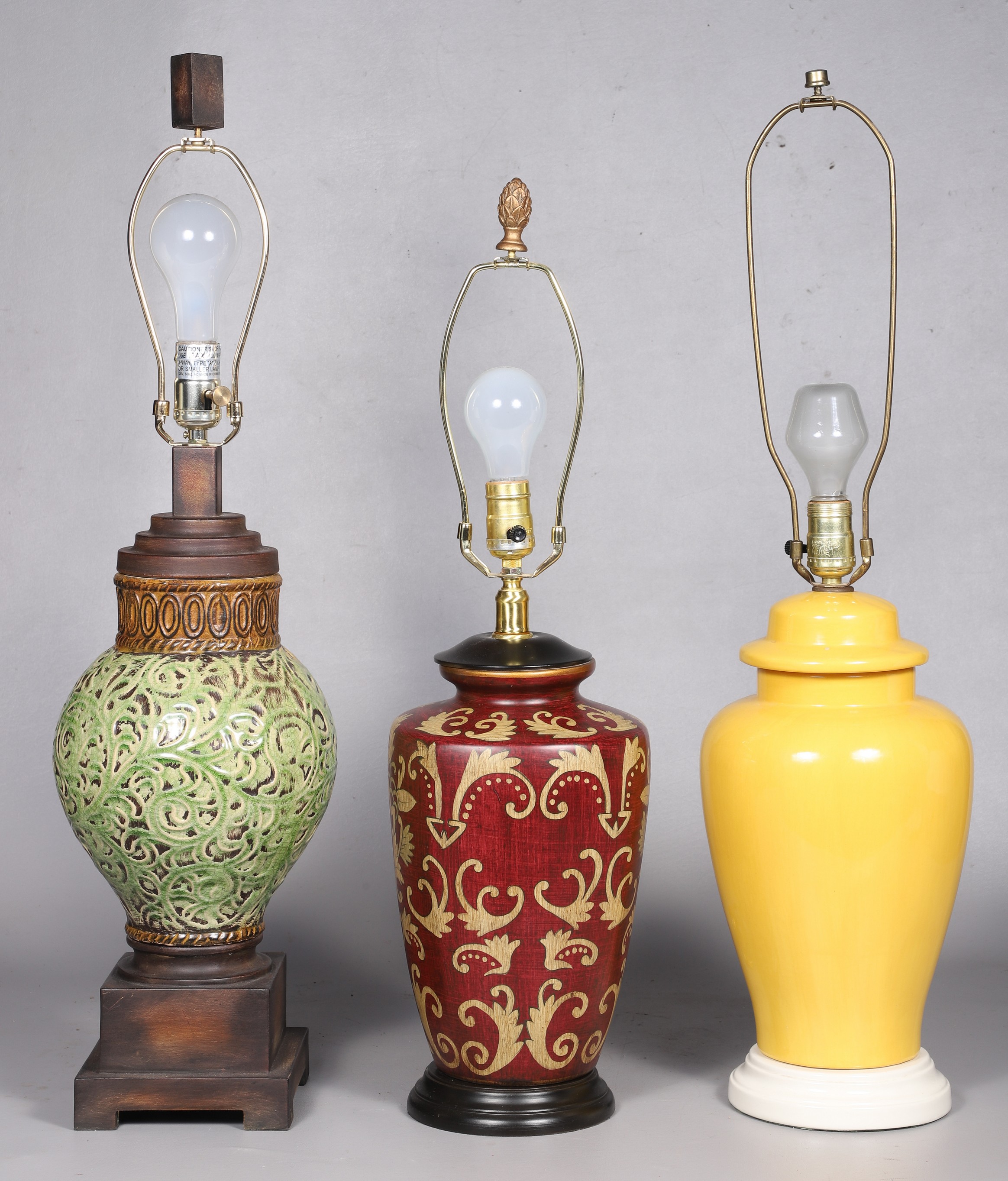  3 Pottery table lamps c o yellow 2e1765
